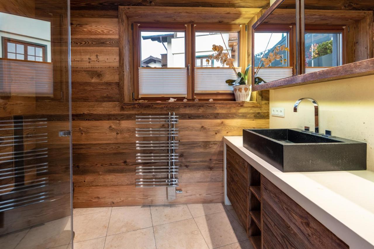 Poellmuehle Penthouse By Alpine Host Helpers Apartamento Kirchberg in Tirol Exterior foto